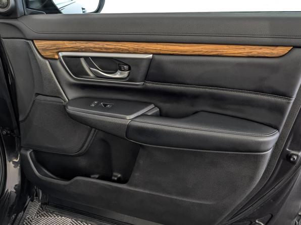 Honda CR-V V с пробегом 2017 года, цена 3 065 000 рублей, 72170 км, внедорожник, Автокод Объявления