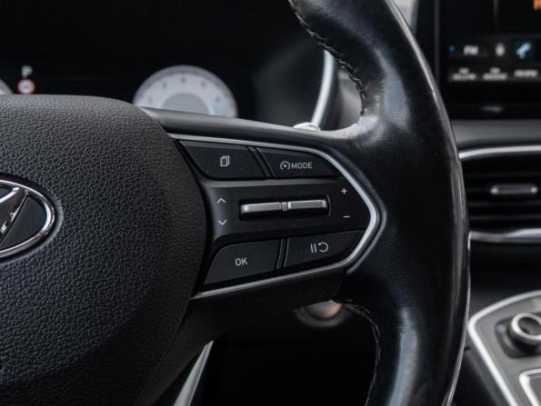 Hyundai Santa Fe IV Рестайлинг с пробегом 2022 года, цена 2 800 000 рублей, 159638 км, внедорожник, Автокод Объявления