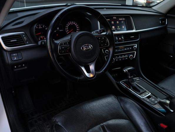 Kia Optima IV с пробегом 2018 года, цена 2 190 000 рублей, 81233 км, седан, Автокод Объявления