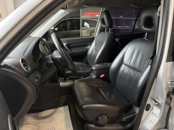 Toyota RAV4 II (XA20) Рестайлинг с пробегом 2005 года, цена 850 000 рублей, 254615 км, внедорожник, Автокод Объявления