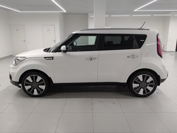Kia Soul II Рестайлинг с пробегом 2018 года, цена 1 737 000 рублей, 81002 км, хэтчбек, Автокод Объявления