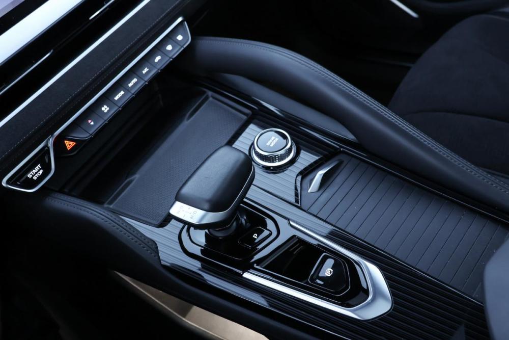 Geely Monjaro I Москва  - изображение 15