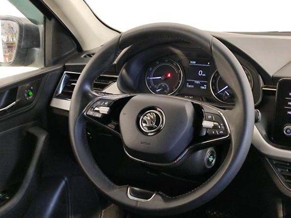 Skoda Rapid II с пробегом 2021 года, цена 1 729 000 рублей, 113110 км, лифтбек, Автокод Объявления