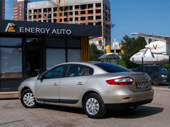 Renault Fluence I с пробегом 2010 года, цена 560 000 рублей, 186474 км, седан, Автокод Объявления