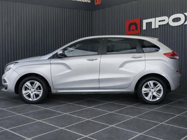 Lada (ВАЗ) XRAY I с пробегом 2018 года, цена 877 000 рублей, 106078 км, хэтчбек, Автокод Объявления