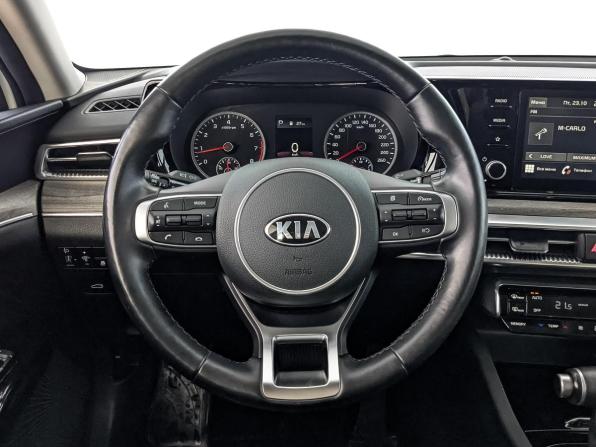 Kia K5 III с пробегом 2021 года, цена 2 455 000 рублей, 78513 км, седан, Автокод Объявления