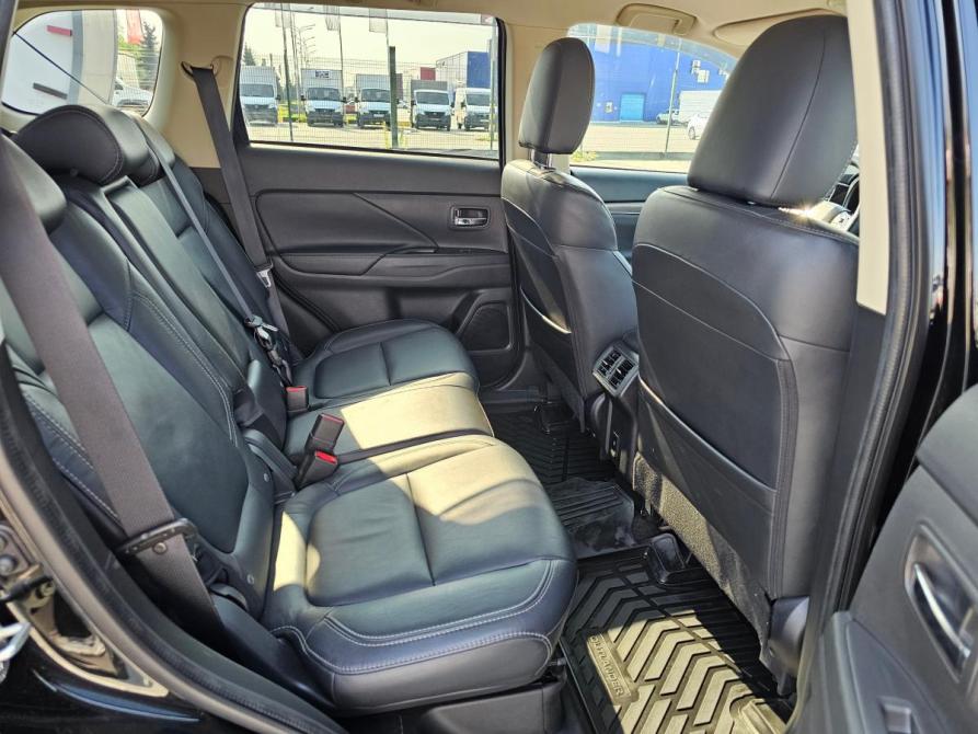 Mitsubishi Outlander III Рестайлинг 3 Тюмень  - изображение 15