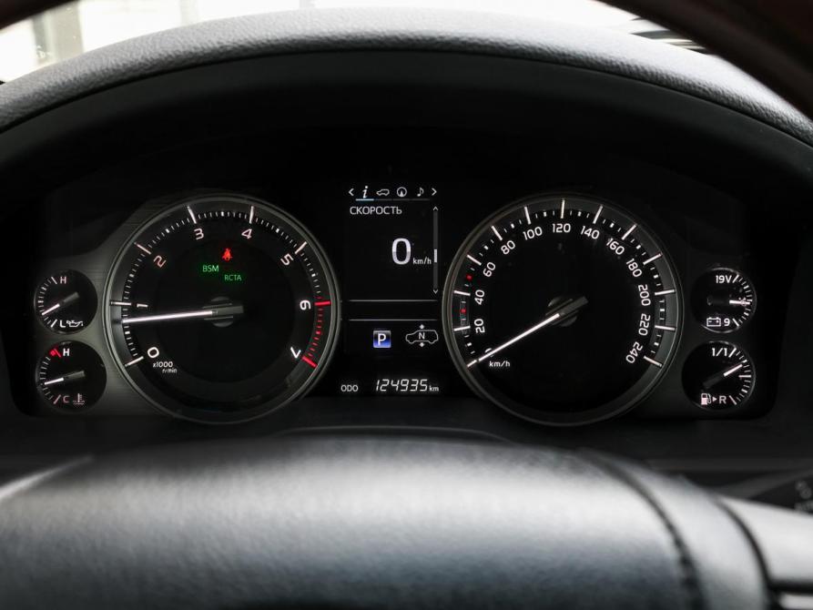 Toyota Land Cruiser 200 Series Рестайлинг 2 Москва  - изображение 13