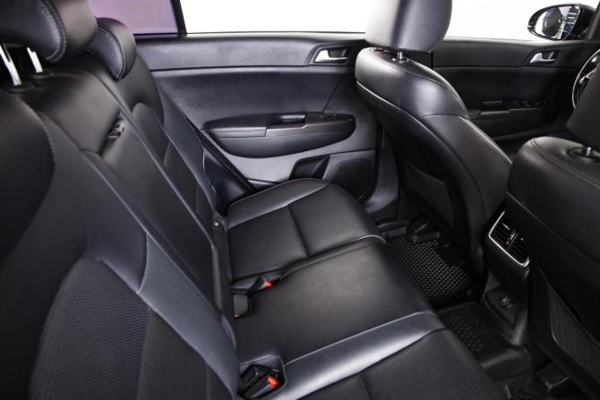 Kia Sportage IV Рестайлинг с пробегом 2019 года, цена 2 199 000 рублей, 172595 км, внедорожник, Автокод Объявления