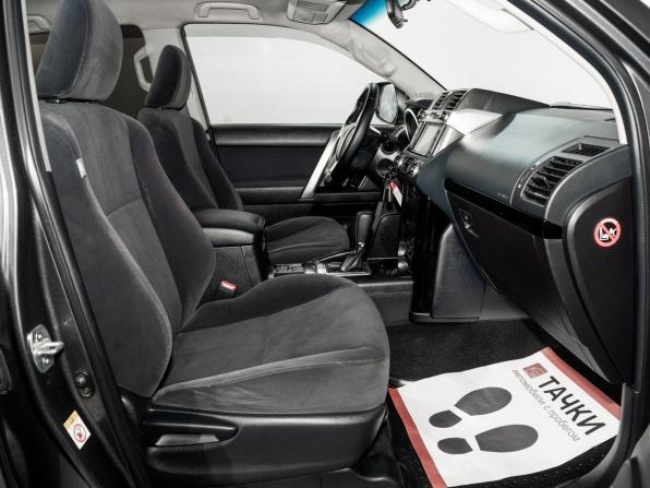 Toyota Land Cruiser Prado 150 Series Рестайлинг 1 с пробегом 2016 года, цена 4 300 000 рублей, 158940 км, внедорожник, Автокод Объявления