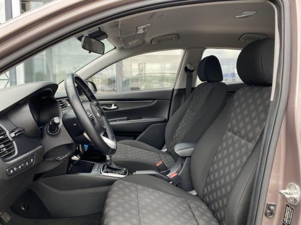 Kia Rio IV с пробегом 2019 года, цена 1 649 000 рублей, 41539 км, хэтчбек, Автокод Объявления