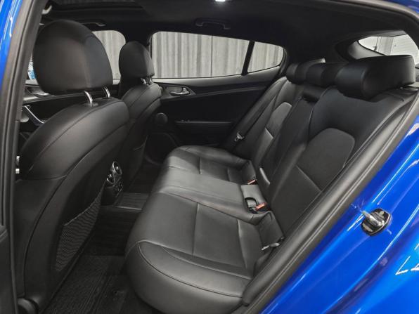 Kia Stinger I с пробегом 2018 года, цена 2 599 000 рублей, 95000 км, лифтбек, Автокод Объявления