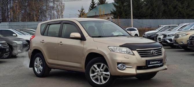Toyota RAV4 III (XA30)