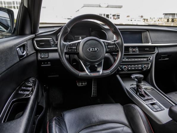 Kia Optima IV Рестайлинг с пробегом 2018 года, цена 2 198 000 рублей, 104338 км, седан, Автокод Объявления