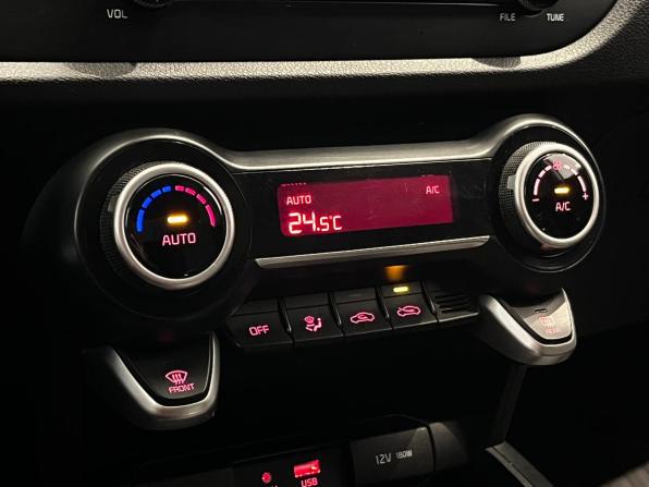Kia Rio IV с пробегом 2020 года, цена 1 470 000 рублей, 139960 км, седан, Автокод Объявления