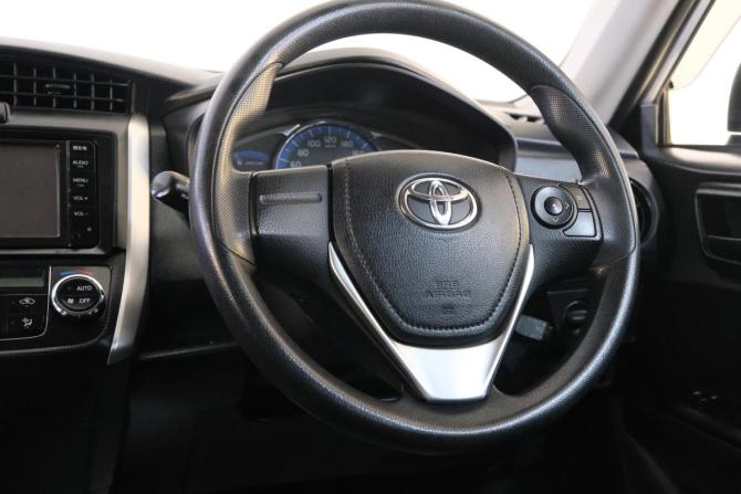 Toyota Corolla XI (E160 E170 E180) Рестайлинг 1 с пробегом 2015 года, цена 1 099 000 рублей, 154000 км, универсал, Автокод Объявления