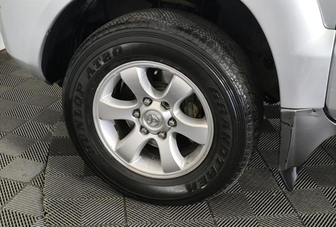 Toyota Land Cruiser Prado 120 Series Рестайлинг с пробегом 2008 года, цена 1 690 000 рублей, 334455 км, внедорожник, Автокод Объявления
