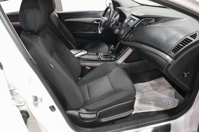 Hyundai i40 I с пробегом 2013 года, цена 939 000 рублей, 179000 км, универсал, Автокод Объявления
