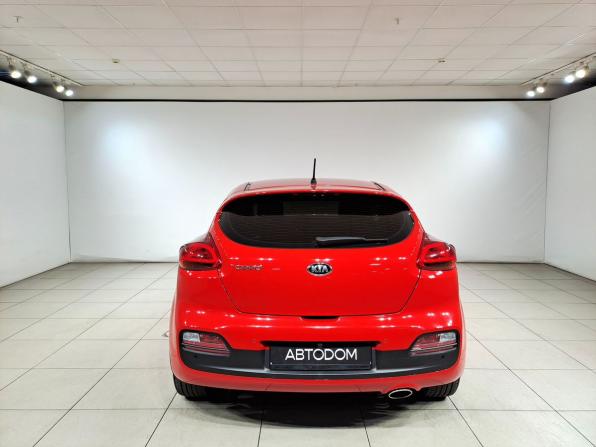 Kia Ceed II Рестайлинг с пробегом 2016 года, цена 1 449 000 рублей, 118753 км, хэтчбек, Автокод Объявления