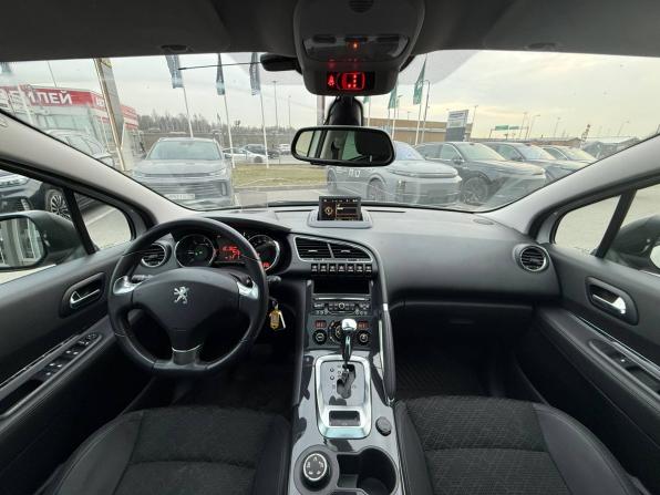 Peugeot 3008 I Рестайлинг с пробегом 2016 года, цена 925 000 рублей, 175000 км, внедорожник, Автокод Объявления