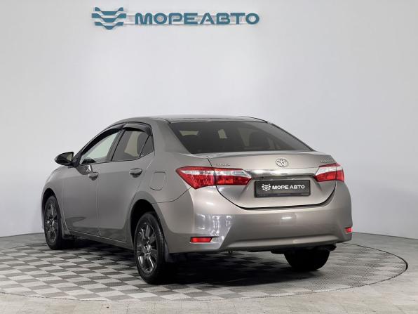 Toyota Corolla XI (E160 E170 E180) с пробегом 2014 года, цена 990 000 рублей, 194725 км, седан, Автокод Объявления