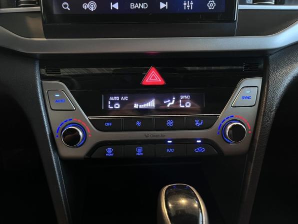 Hyundai Elantra VI (AD) с пробегом 2016 года, цена 1 380 000 рублей, 181650 км, седан, Автокод Объявления
