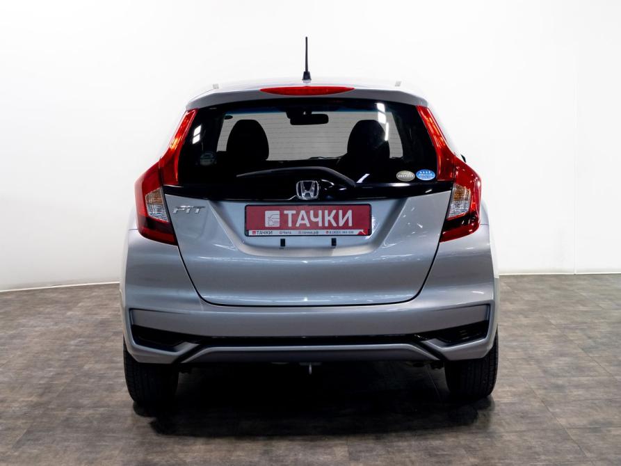 Honda Fit III Рестайлинг Чита  - изображение 4