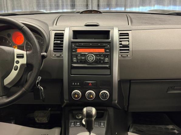 Nissan X-Trail II с пробегом 2008 года, цена 1 050 000 рублей, 248700 км, внедорожник, Автокод Объявления