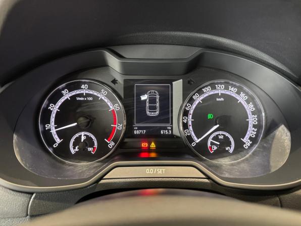 Skoda Octavia III (A7) Рестайлинг с пробегом 2019 года, цена 1 660 000 рублей, 70000 км, лифтбек, Автокод Объявления
