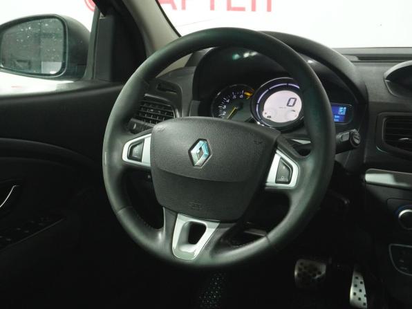 Renault Megane III с пробегом 2011 года, цена 650 000 рублей, 235682 км, хэтчбек, Автокод Объявления