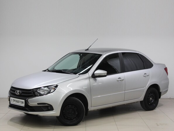 Lada vesta crossседансравнение комплектаций