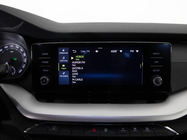 Skoda Octavia IV (A8) с пробегом 2021 года, цена 2 360 000 рублей, 49122 км, лифтбек, Автокод Объявления
