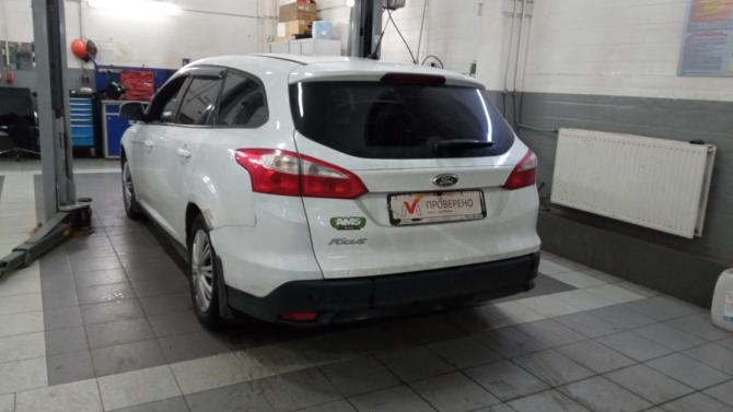 Ford Focus III с пробегом 2013 года, цена 516 000 рублей, 332249 км, хэтчбек, Автокод Объявления