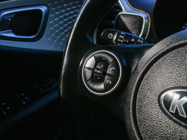 Kia Soul III с пробегом 2021 года, цена 1 999 000 рублей, 98170 км, хэтчбек, Автокод Объявления