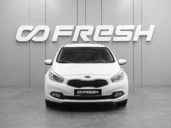 Kia Ceed II с пробегом 2014 года, цена 859 000 рублей, 243484 км, хэтчбек, Автокод Объявления