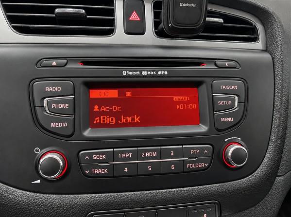 Kia Ceed II с пробегом 2014 года, цена 1 230 500 рублей, 117265 км, хэтчбек, Автокод Объявления