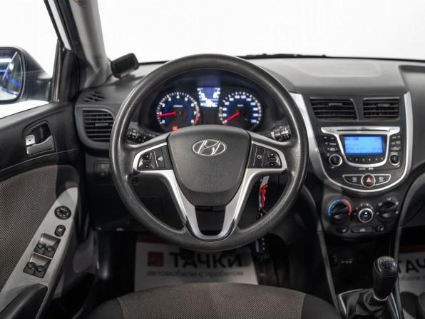 Hyundai Solaris I с пробегом 2011 года, цена 760 000 рублей, 112378 км, седан, Автокод Объявления