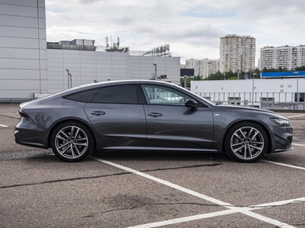 Audi A7 II (4K) с пробегом 2021 года, цена 5 398 000 рублей, 93500 км, лифтбек, Автокод Объявления