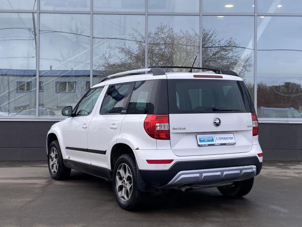 Skoda Yeti I Рестайлинг с пробегом 2015 года, цена 1 059 000 рублей, 120192 км, внедорожник, Автокод Объявления
