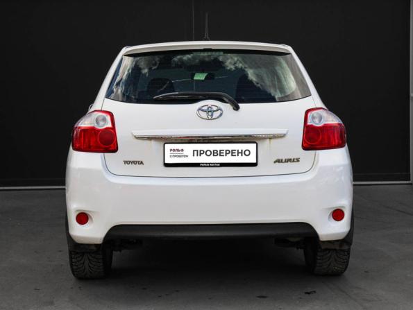 Toyota Auris I Рестайлинг с пробегом 2011 года, цена 1 000 000 рублей, 227681 км, хэтчбек, Автокод Объявления
