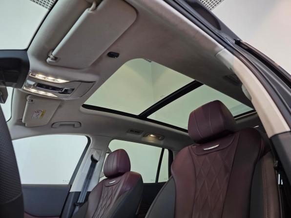 Hongqi HS7 II с пробегом 2025 года, цена 4 750 000 рублей, 8402 км, внедорожник, Автокод Объявления