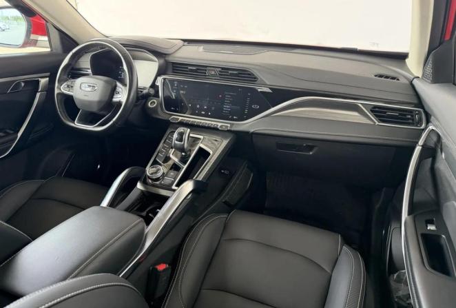 Geely Atlas Pro с пробегом 2023 года, цена 1 920 000 рублей, 86482 км, внедорожник, Автокод Объявления
