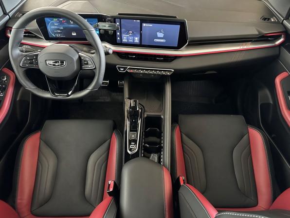 Geely Coolray I Рестайлинг с пробегом 2024 года, цена 2 370 000 рублей, 7184 км, внедорожник, Автокод Объявления
