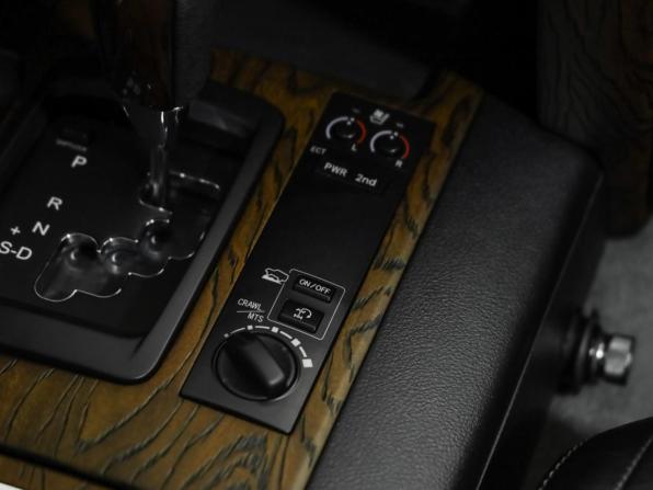 Toyota Land Cruiser 200 Series Рестайлинг 1 с пробегом 2014 года, цена 2 749 000 рублей, 579639 км, внедорожник, Автокод Объявления