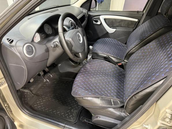 Renault Logan I Рестайлинг с пробегом 2010 года, цена 272 000 рублей, 297000 км, седан, Автокод Объявления