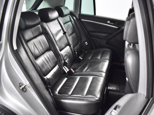 Volkswagen Tiguan I Рестайлинг с пробегом 2012 года, цена 1 539 300 рублей, 108243 км, внедорожник, Автокод Объявления