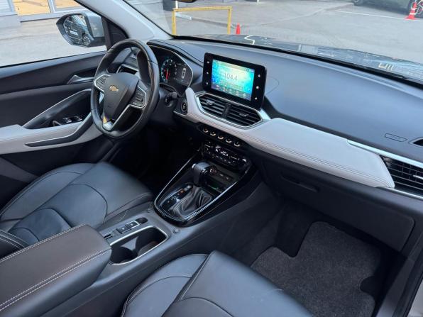 Chevrolet Captiva II с пробегом 2022 года, цена 2 179 000 рублей, 16000 км, внедорожник, Автокод Объявления