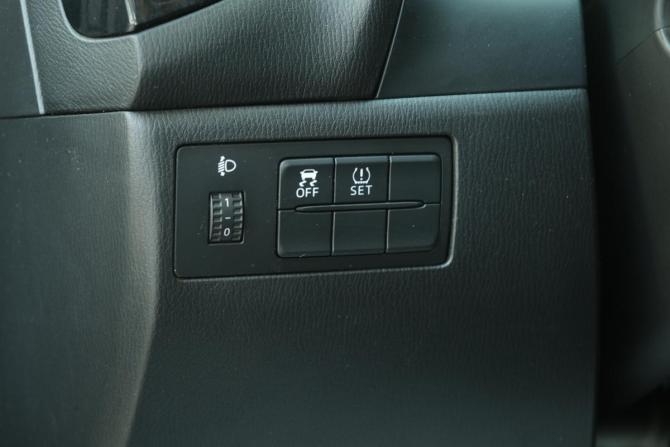 Mazda 3 III (BM) с пробегом 2014 года, цена 1 289 000 рублей, 186000 км, хэтчбек, Автокод Объявления