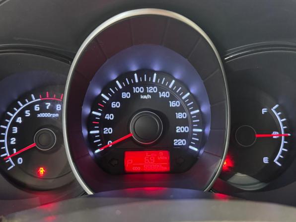 Kia Rio III с пробегом 2014 года, цена 985 000 рублей, 100000 км, седан, Автокод Объявления