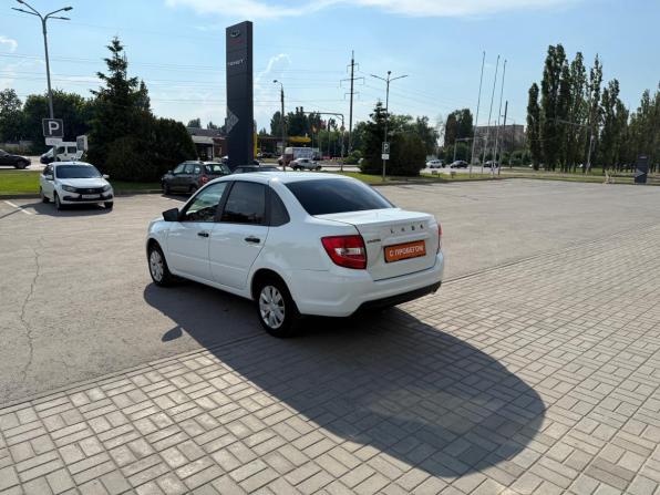 Lada (ВАЗ) Granta I Рестайлинг с пробегом 2022 года, цена 720 000 рублей, 40160 км, седан, Автокод Объявления